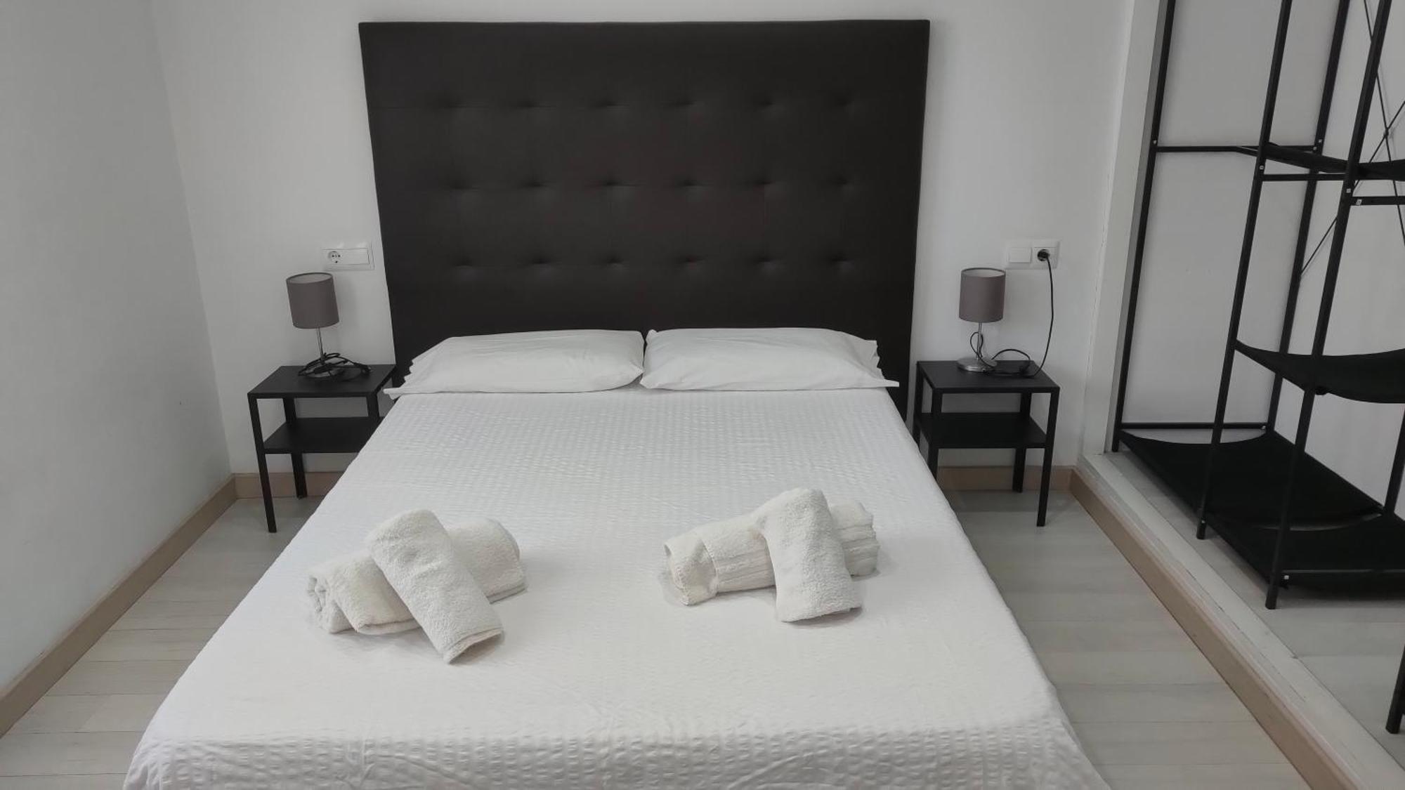 Piso Con Parkinprivado Y A10Minutosdelaplayaandando Lägenhet Málaga Exteriör bild