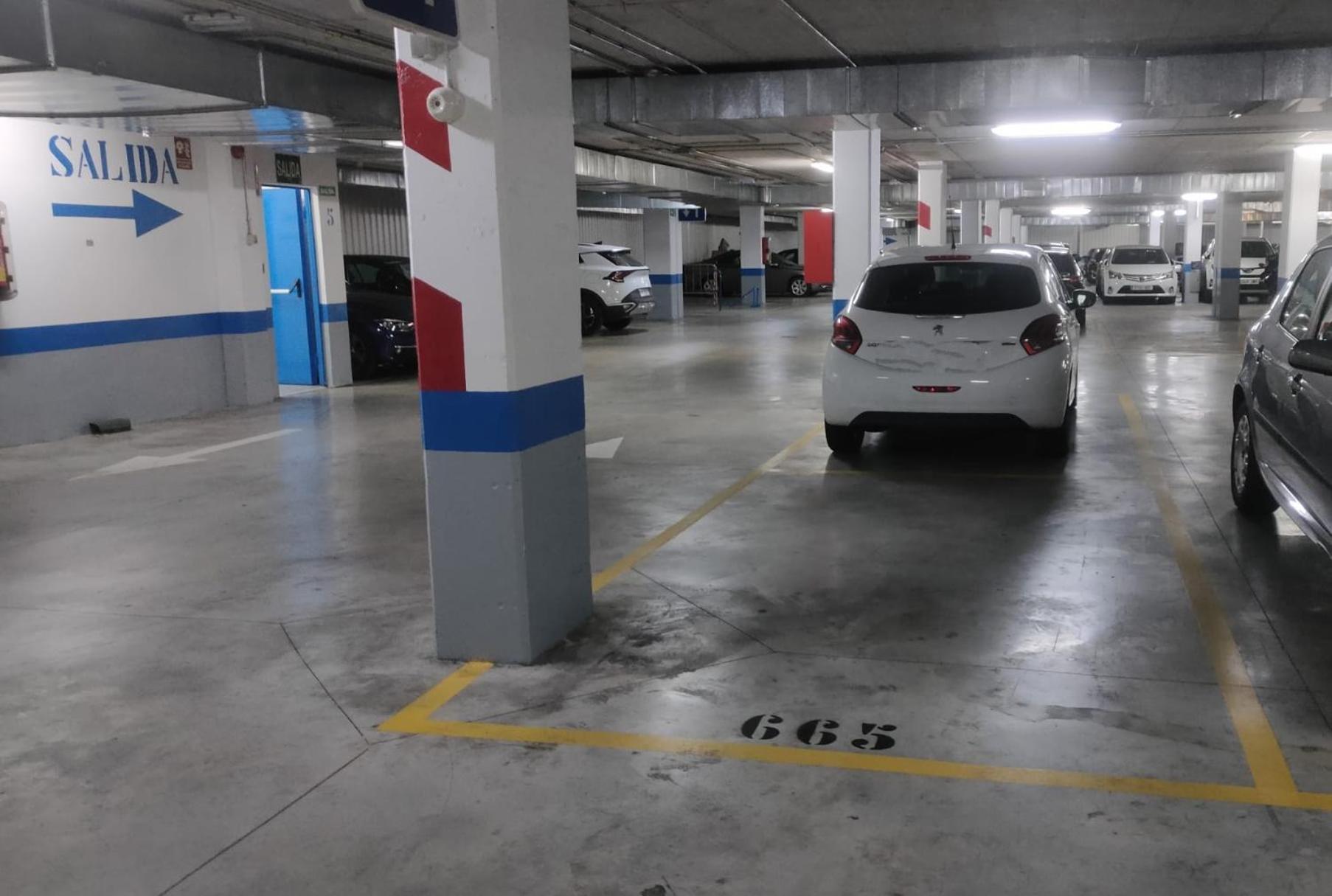 Piso Con Parkinprivado Y A10Minutosdelaplayaandando Lägenhet Málaga Exteriör bild